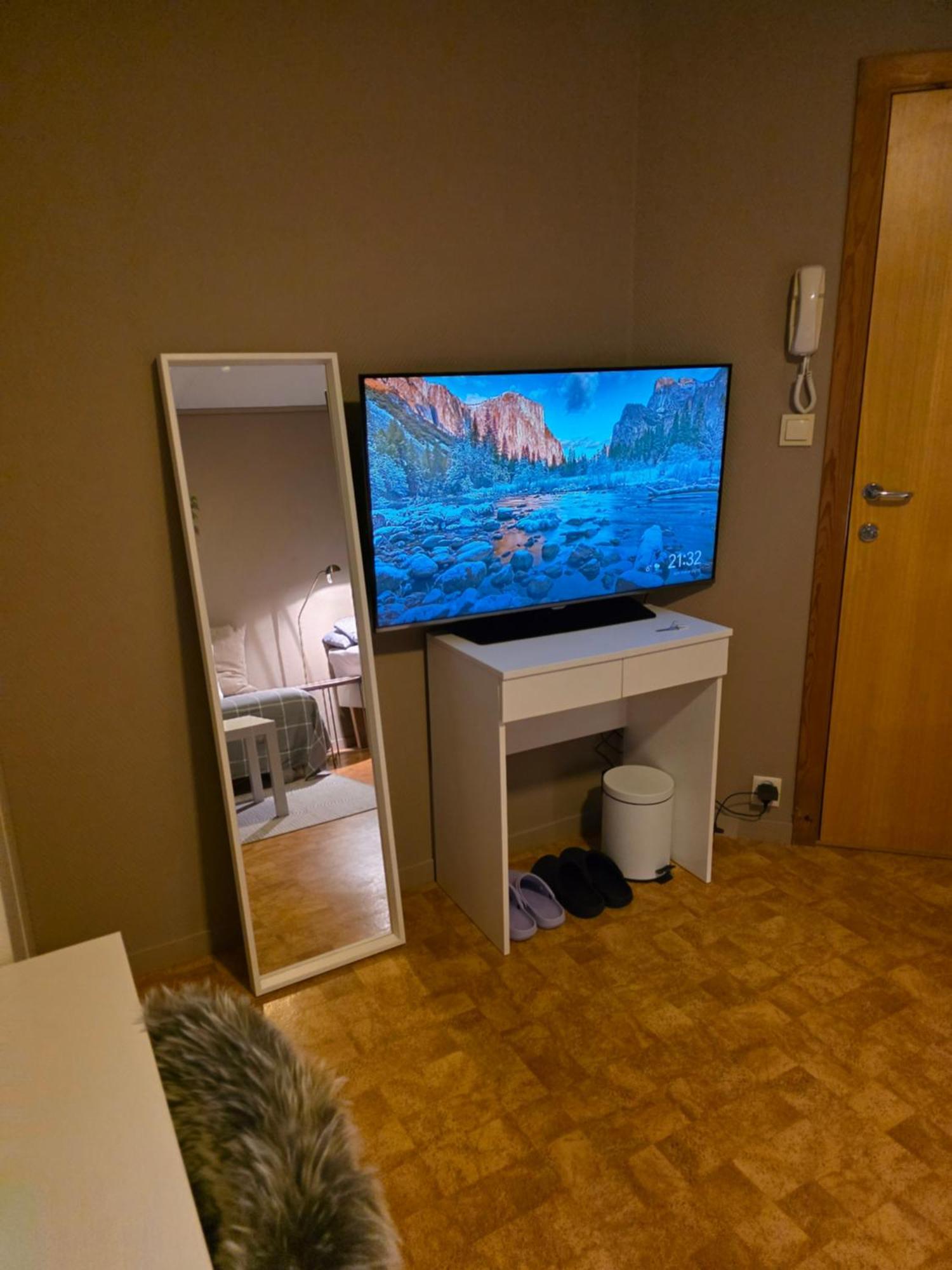 Rom Sentralt I Sogndal Pansiyon Dış mekan fotoğraf